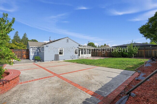 Building Photo - 3606 Granzotto Dr