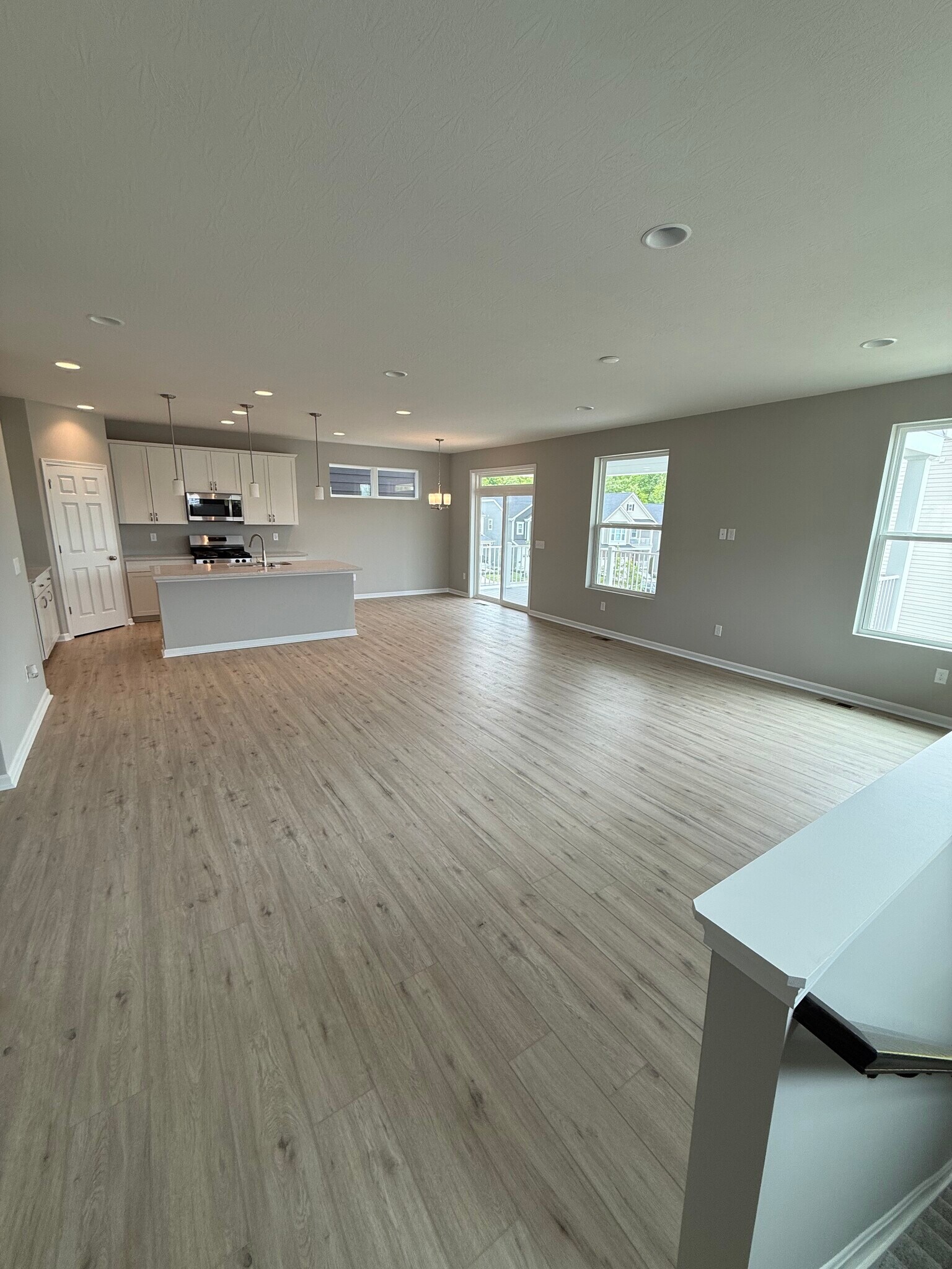 Building Photo - 5694 Ohio Trl