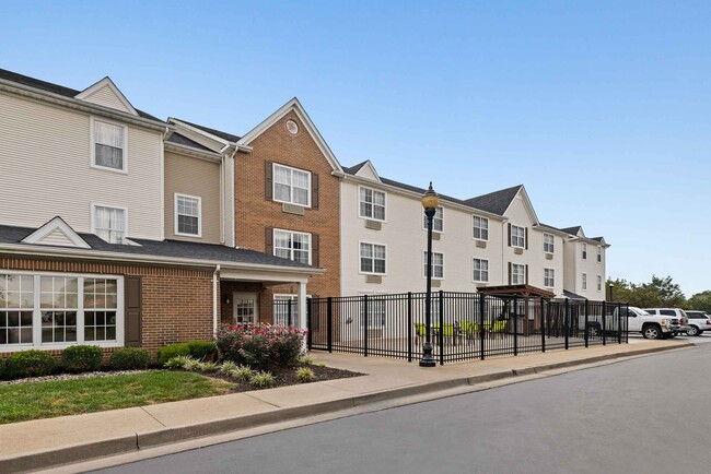 Building Photo - 1662 Fenton Business Park Ct