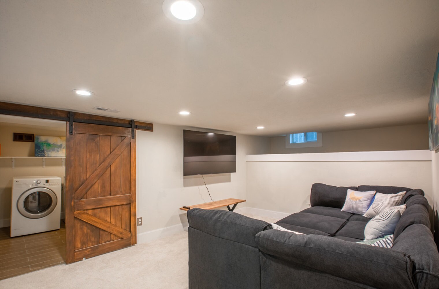 Building Photo - 1285 Parkway Ave