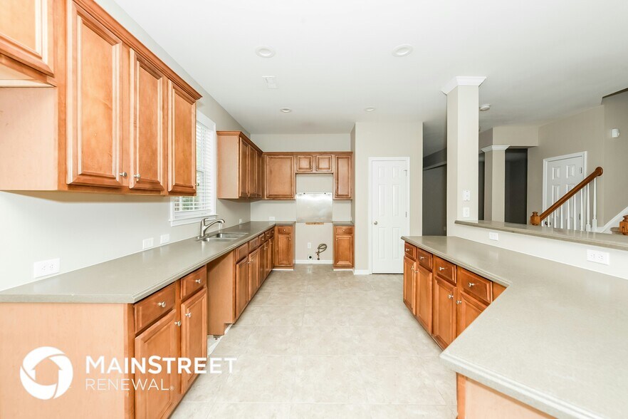 Building Photo - 4570 Buck Skin Way