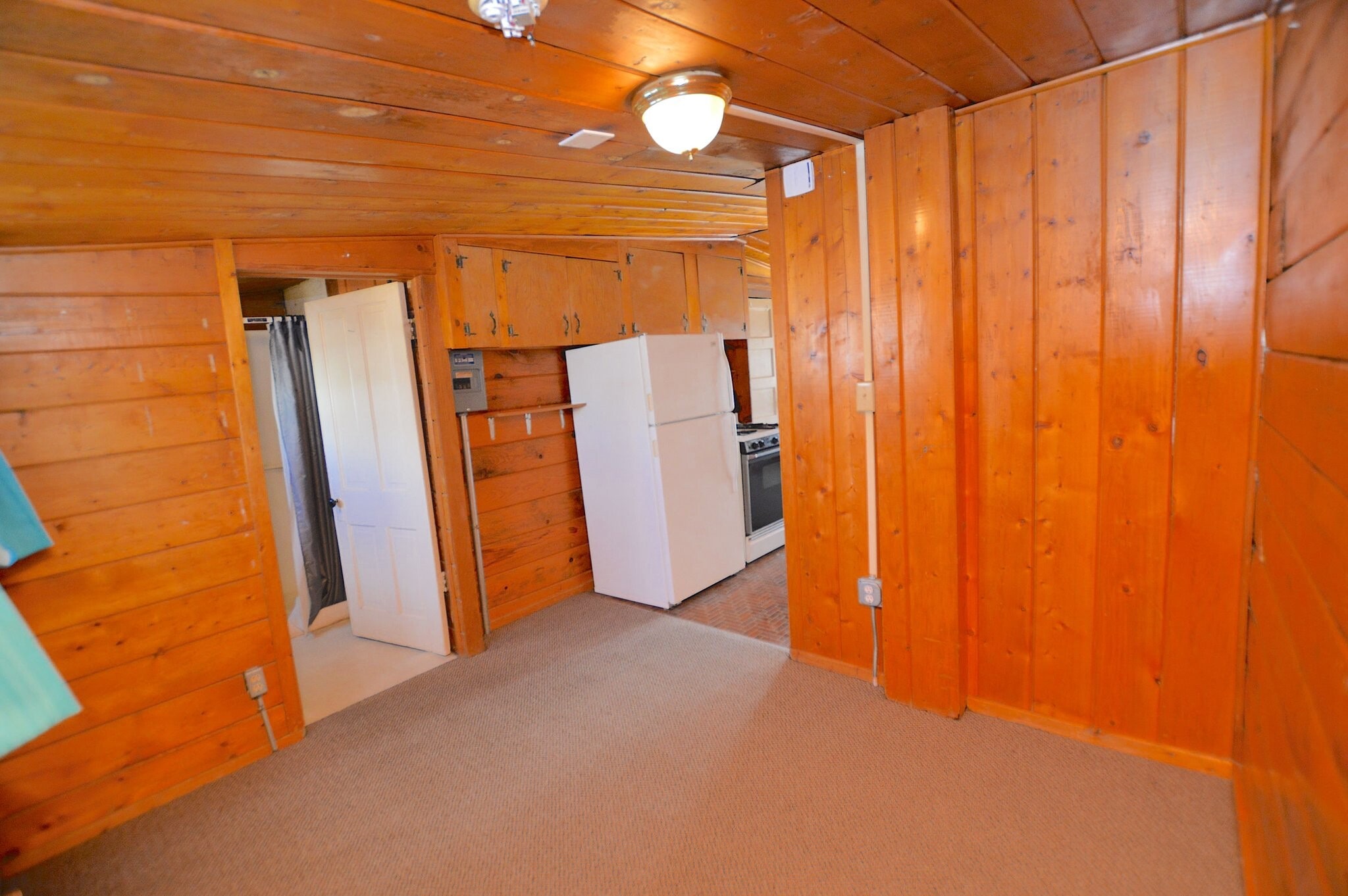 Building Photo - 1206 W Tomichi Ave