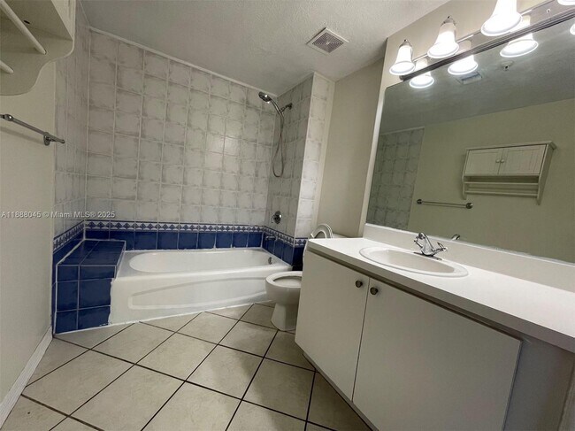 Building Photo - 3500 Coral Wy