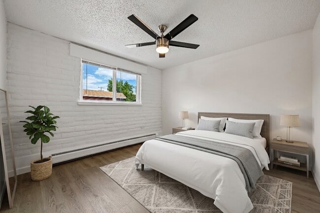 15915b89-6d5c-4459-a7ef-87b70370afe3 - Creekside