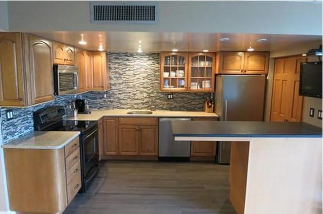 Building Photo - 90 Brainerd Rd