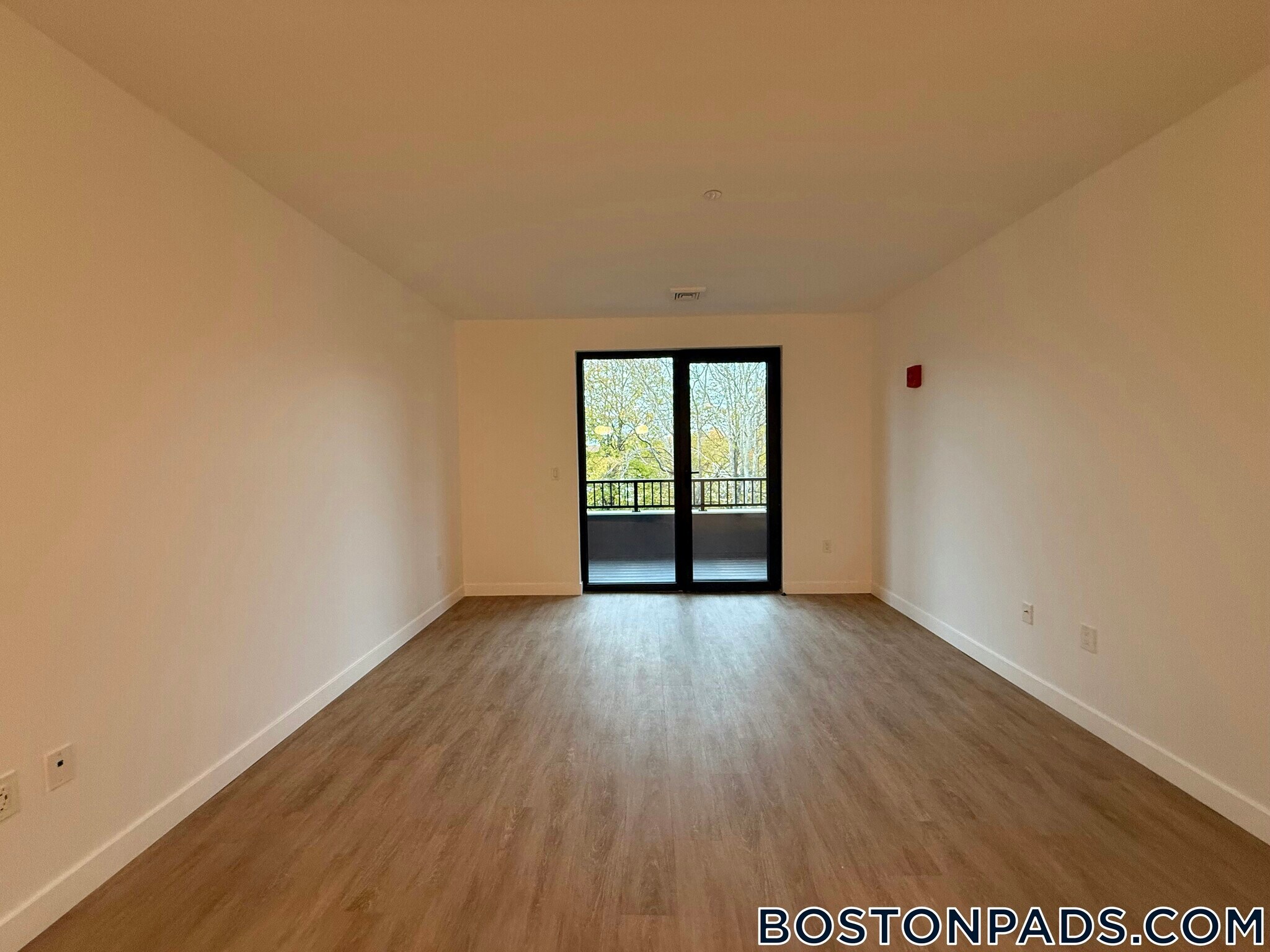 Building Photo - 199 Gardner St