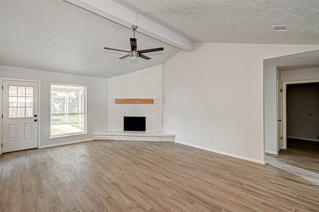Building Photo - 2330 Grindstone Ln