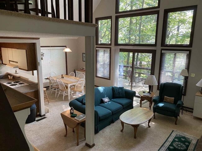 Building Photo - 2829 Hopkins Dr