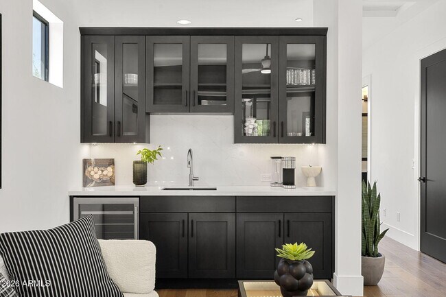 Building Photo - 13267 E Ranch Gate Rd