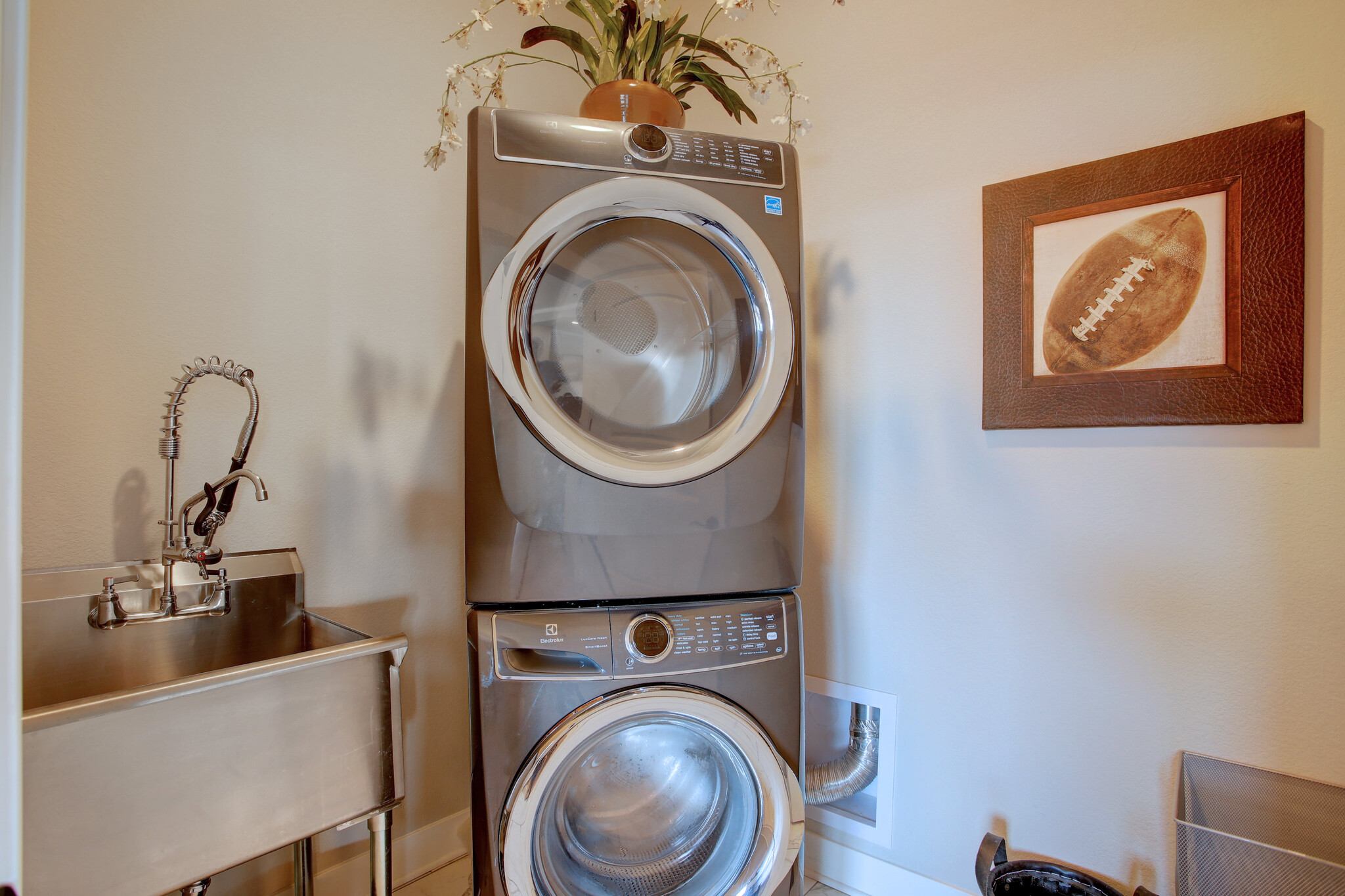 Laundry Room - 5732 West 95th PL