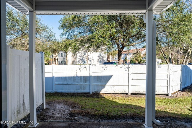 Building Photo - 1637 Biscayne Bay Cir
