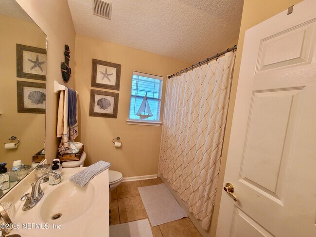 Building Photo - 1308 Holmes Landing Dr