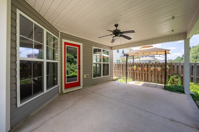 Building Photo - 474 Sebastian Dr