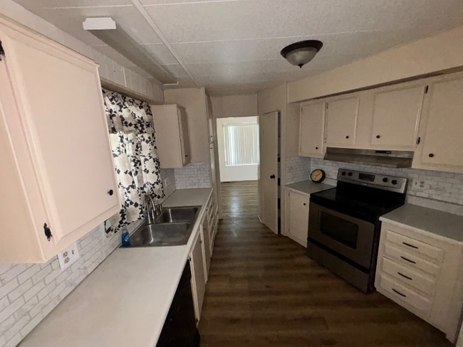 Building Photo - 1510 Orilla Ln
