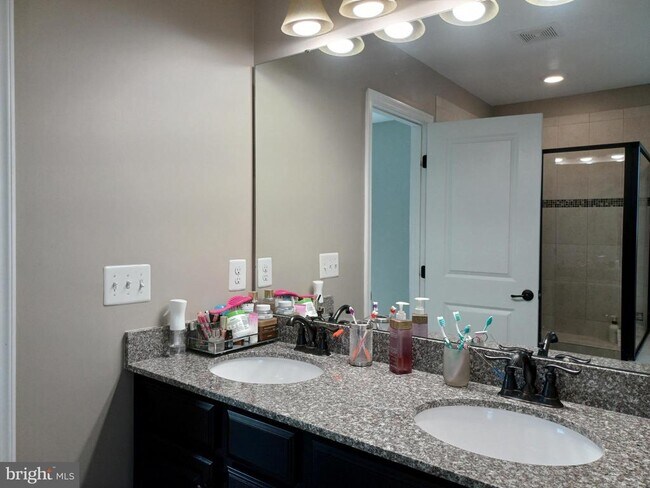 Building Photo - 25501 Emerson Oaks Dr