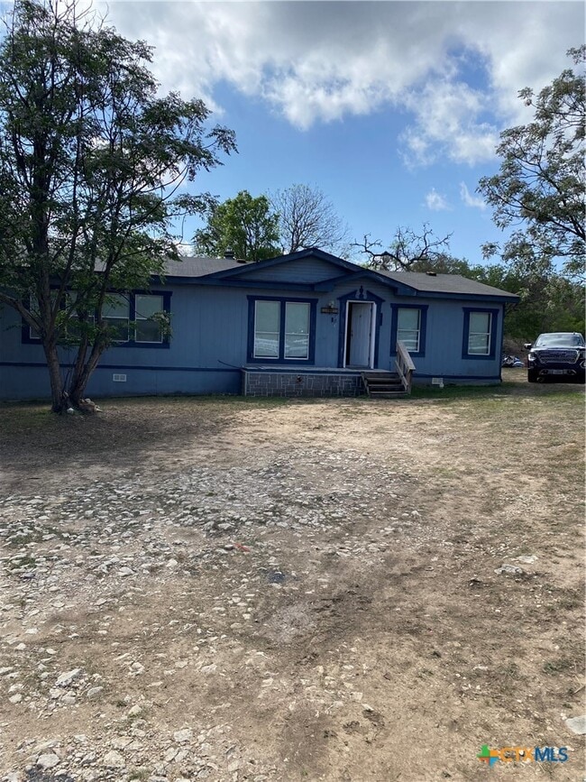 Building Photo - 180 Acorn Ln