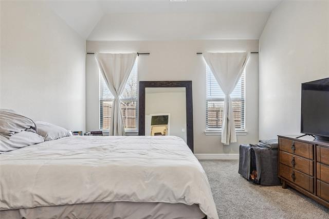 Building Photo - 1304 Beach Dr