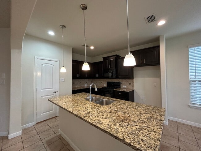 Building Photo - Fort Worth Texas Homes For Rent "Eagle Mou...