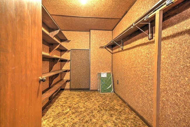 Building Photo - 563 Hales Chapel Rd