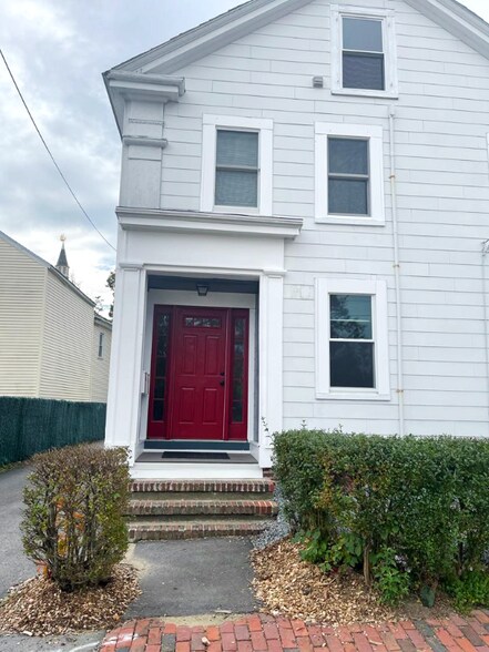 Primary Photo - 15 Broadway