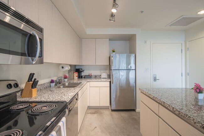 Building Photo - 814 N 4th St