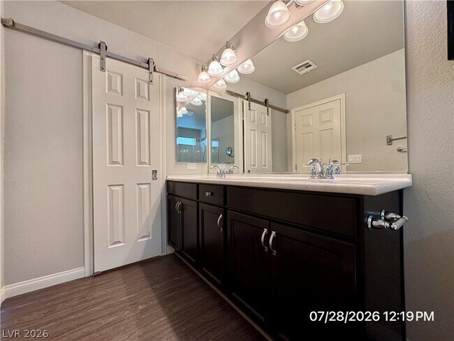 Building Photo - 6049 Thistle Meadow Ave