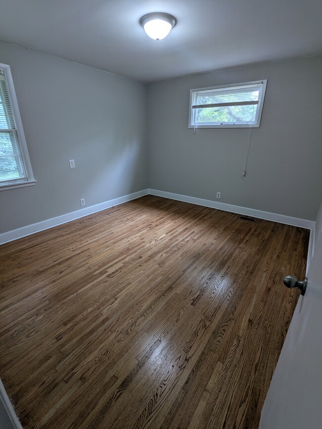 Building Photo - 500 Catalina Dr