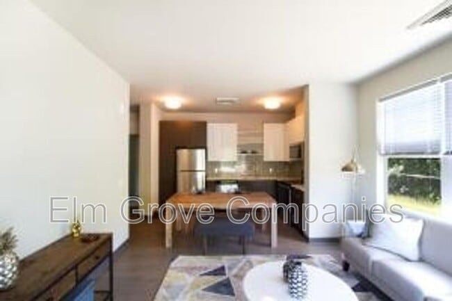 Building Photo - 82 Nectaria Wy