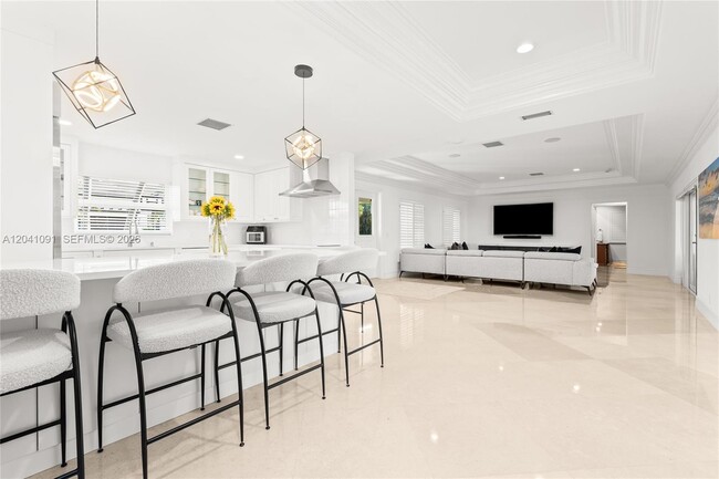 Building Photo - 18 Eleuthera Dr