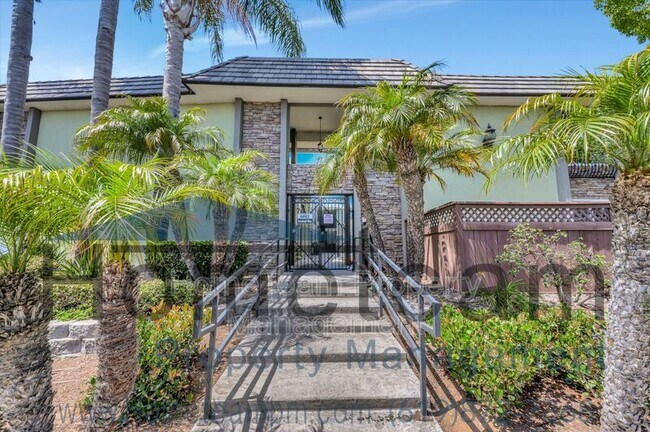 Building Photo - 6602 Beadnell Way