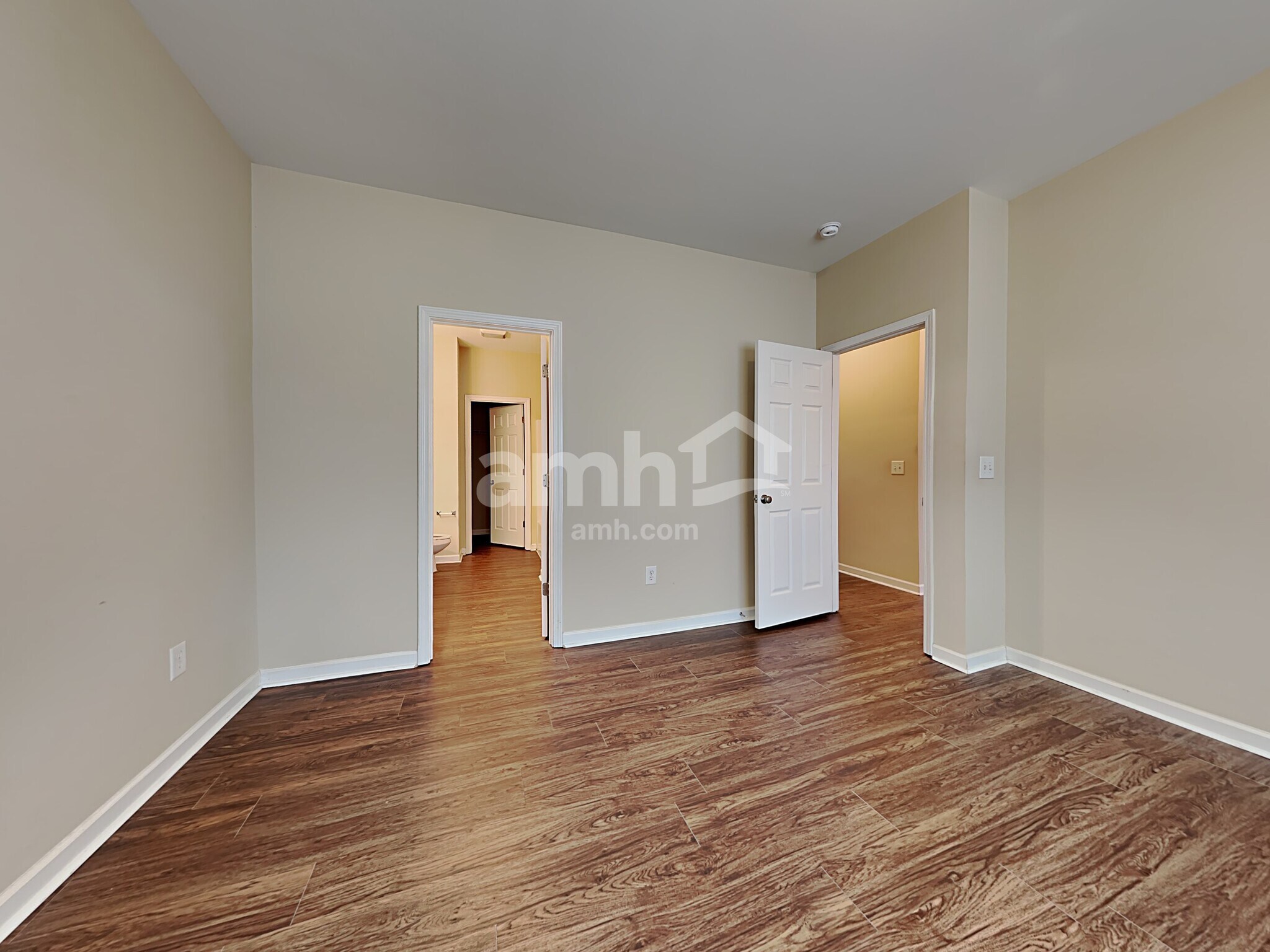 Building Photo - 6 Hurshfield Ct