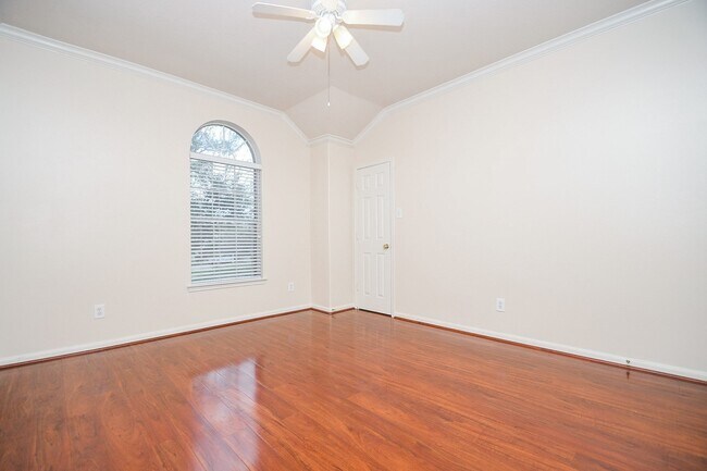 Building Photo - 14234 Silver Glade Ln