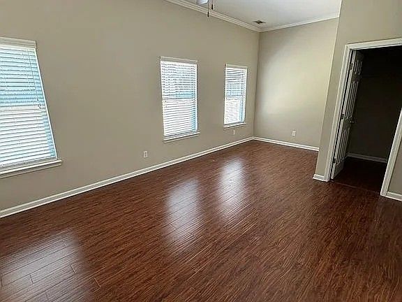Building Photo - 9056 Lexington Ct