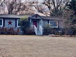 Building Photo - Hiram Rental