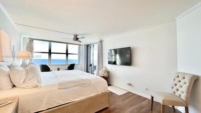 Building Photo - 5200 N Ocean Dr