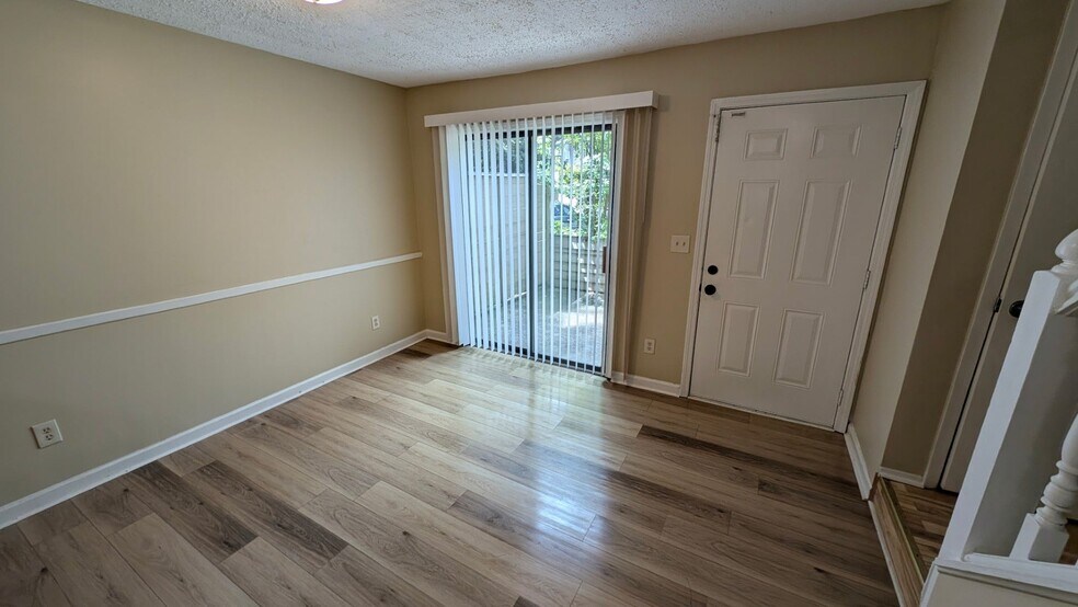 Building Photo - 3517 Peachtree Corners Cir