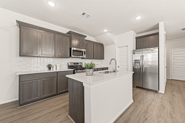 Building Photo - 27922 Western Crk Ct