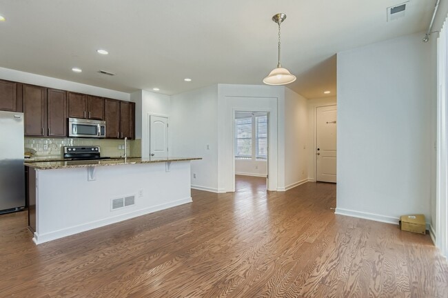 Building Photo - 10071 Nadine Ln