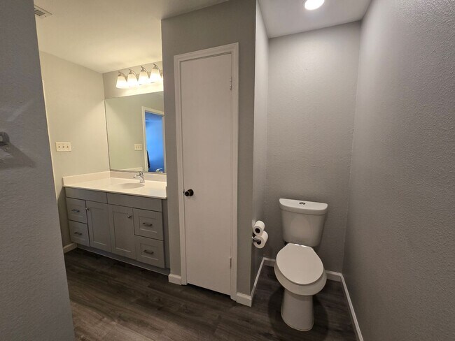 Building Photo - 4304 Duval Rd