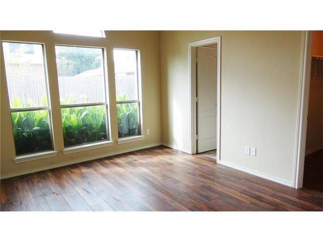 Building Photo - 260 Flatwood Dr