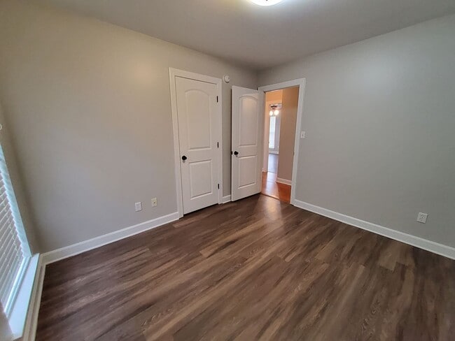 Building Photo - 8898 Rasco Hills Cove