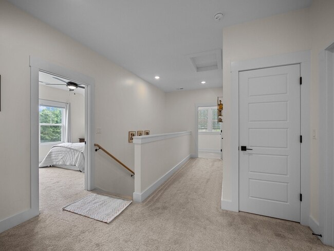 Building Photo - 408 Celtic Ash St