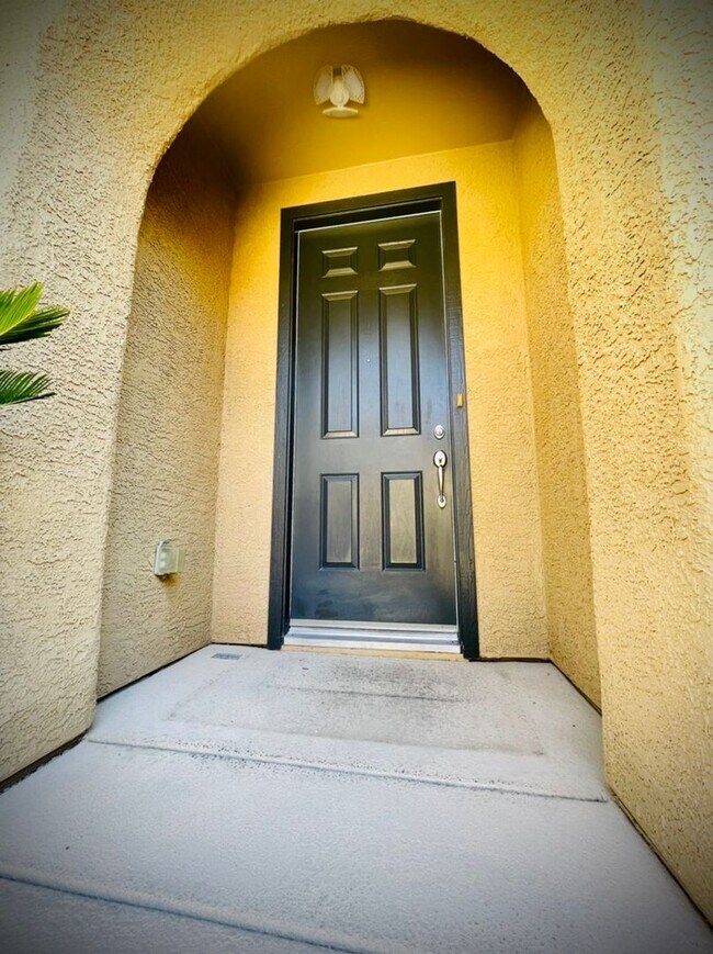 *Absolutely Single Story Home in 2072 Powder Springs St