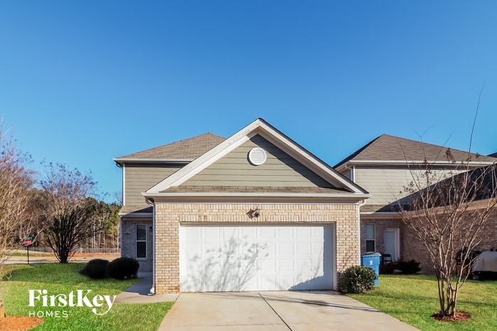Building Photo - 181 Daisy Cir