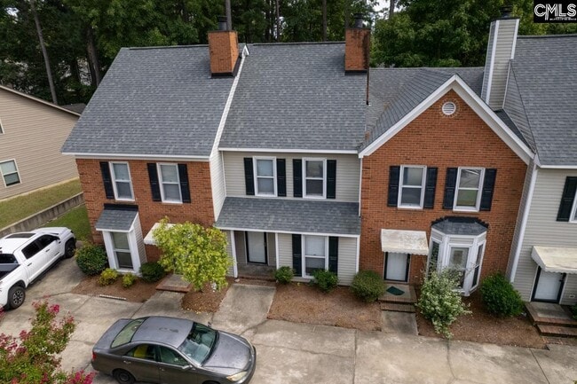 Building Photo - 107 Manor View Ct