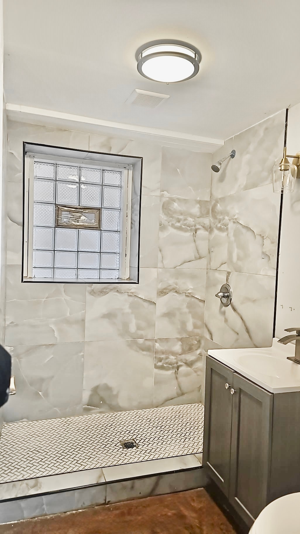 Building Photo - 3539 W Grenshaw St