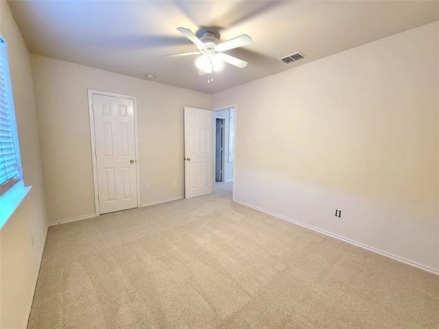 Building Photo - 2603 Hidden Valley Dr