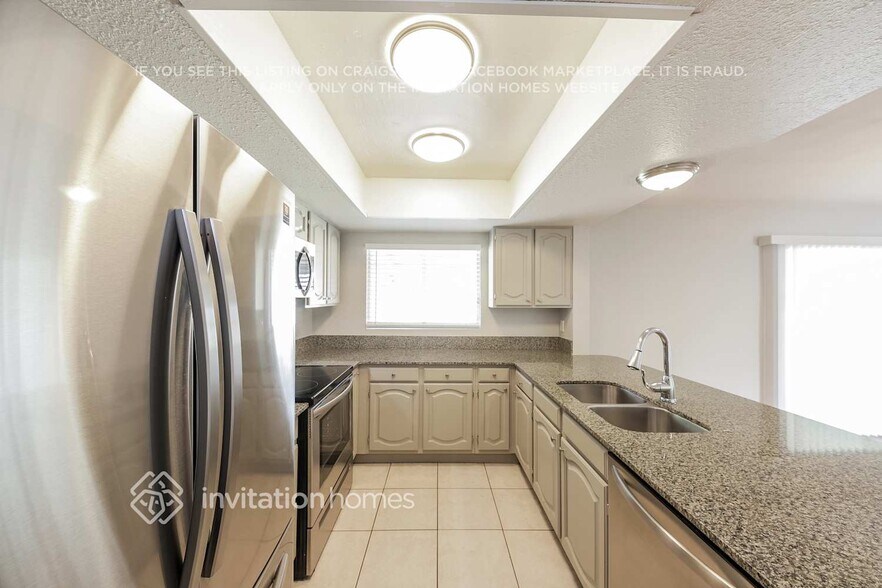 Building Photo - 5808 W Mary Jane Ln