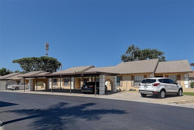 Building Photo - 4752 Sunny Loop
