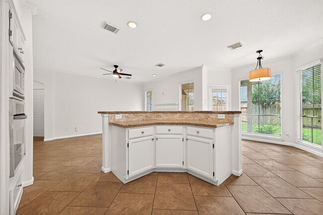 Building Photo - 12831 Dove Point Ln